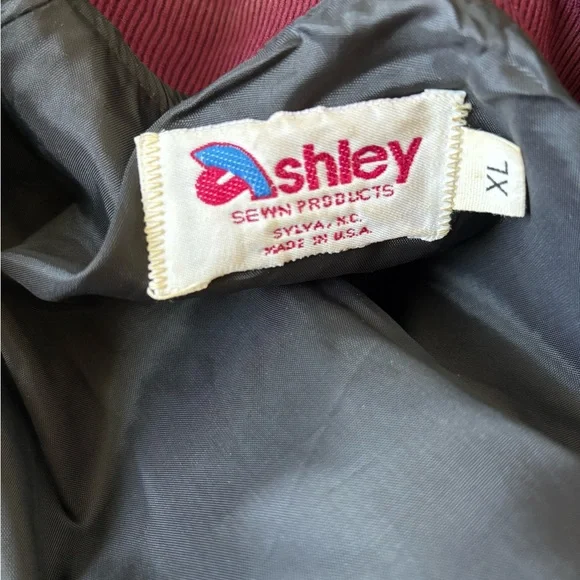 Ashley By 26 International Deep Red Bomber Jacket - Picture 4 of 4